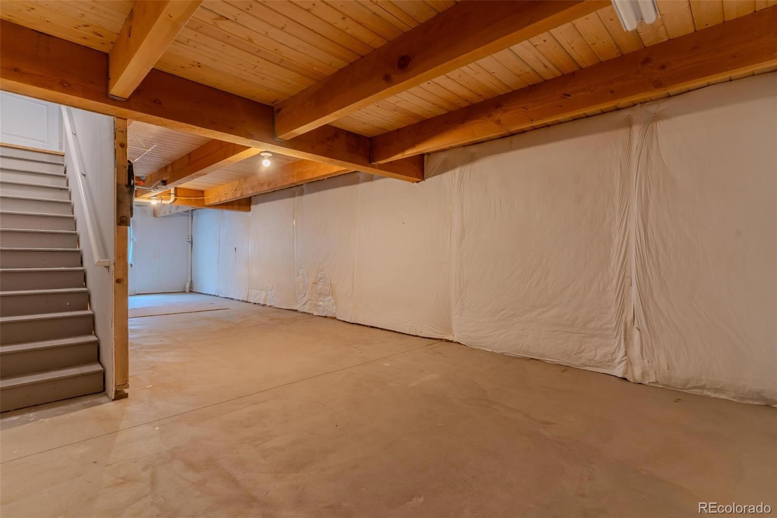 7775 5th Street Unit: 4