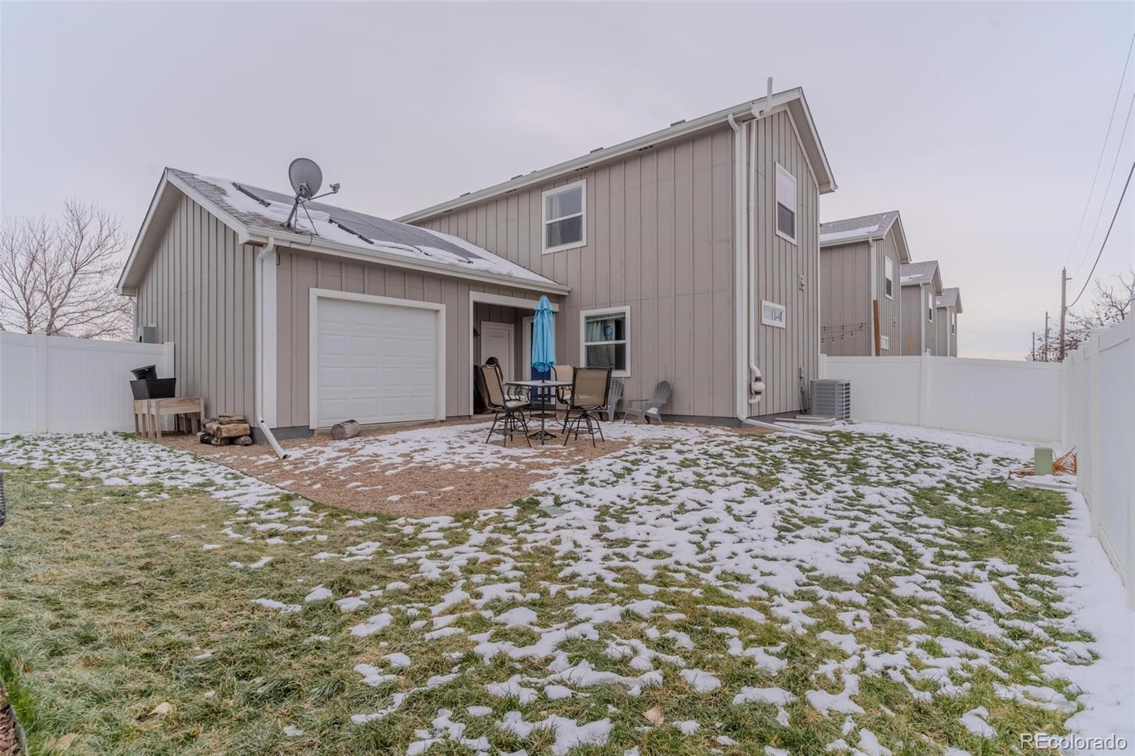 7775 5th Street Unit: 4