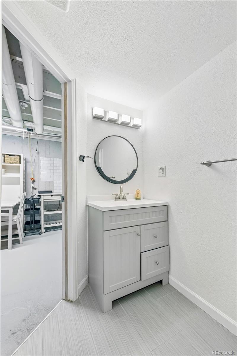 7101 W Yale Avenue Unit: 303