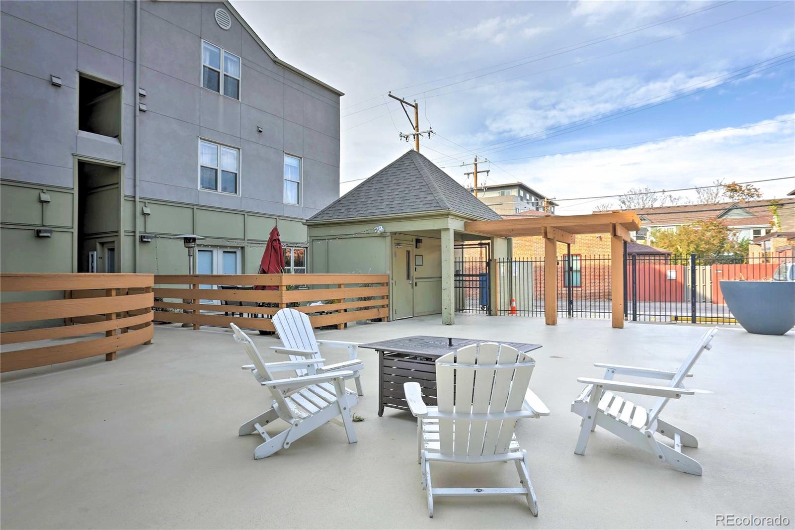 837 E 17th Avenue Unit: 3G