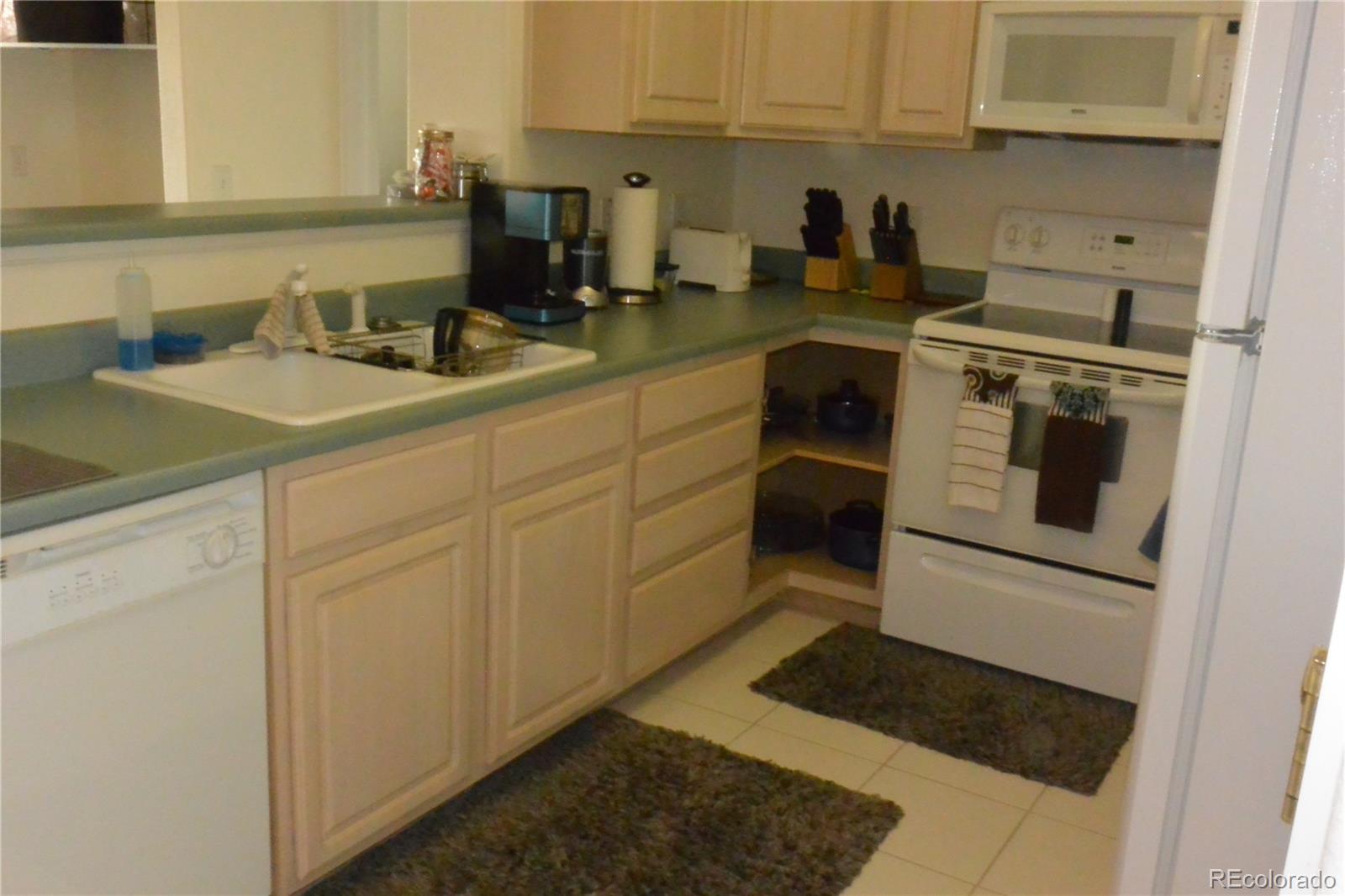 10311 W Girton Drive Unit: 203