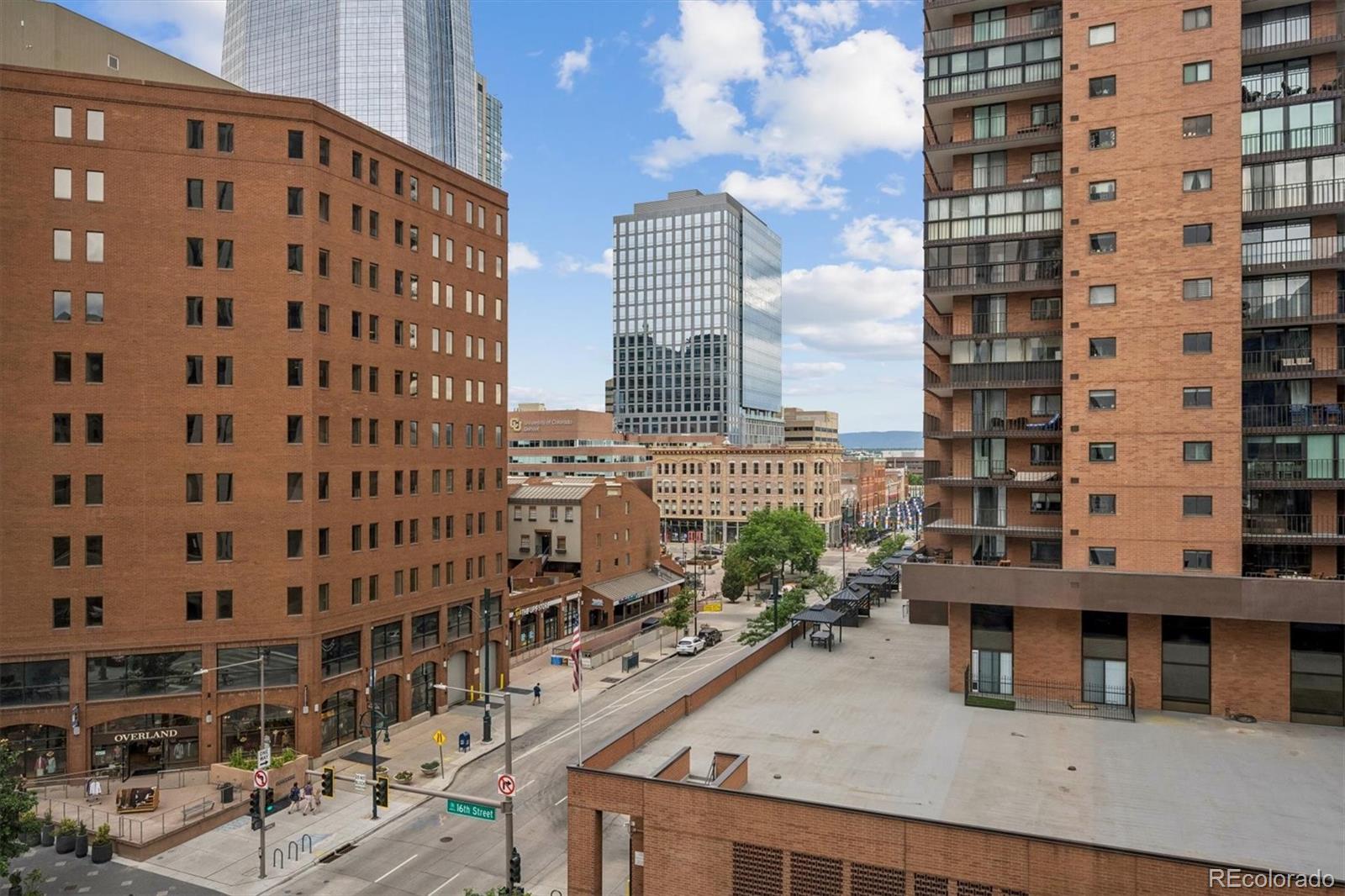 1625 Larimer Street Unit: 702