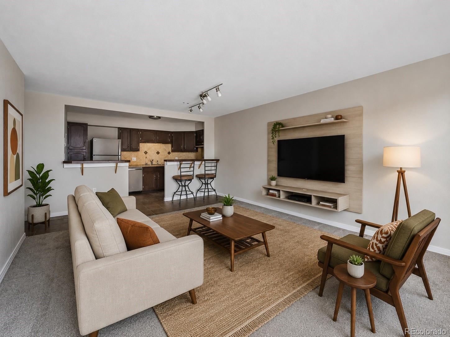 1625 Larimer Street Unit: 702