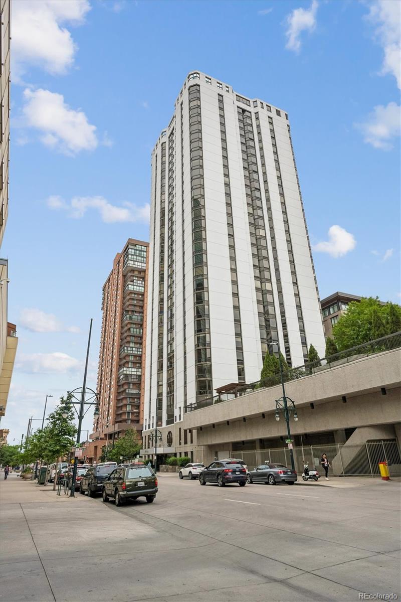 1625 Larimer Street Unit: 702