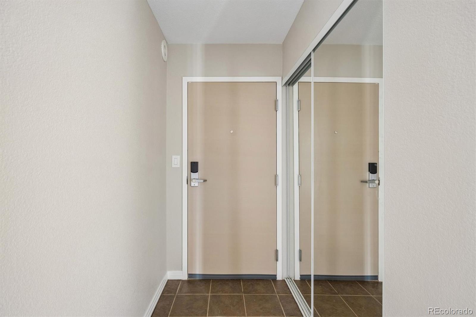 1625 Larimer Street Unit: 702