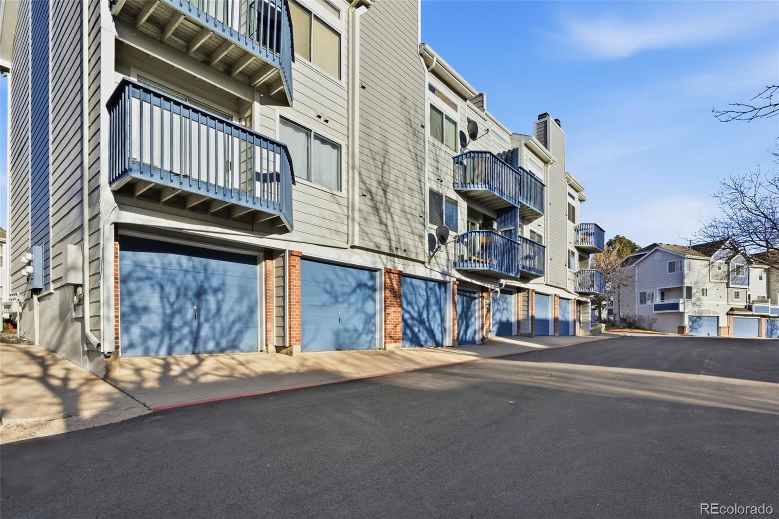 1342 S Cathay Court Unit: 101