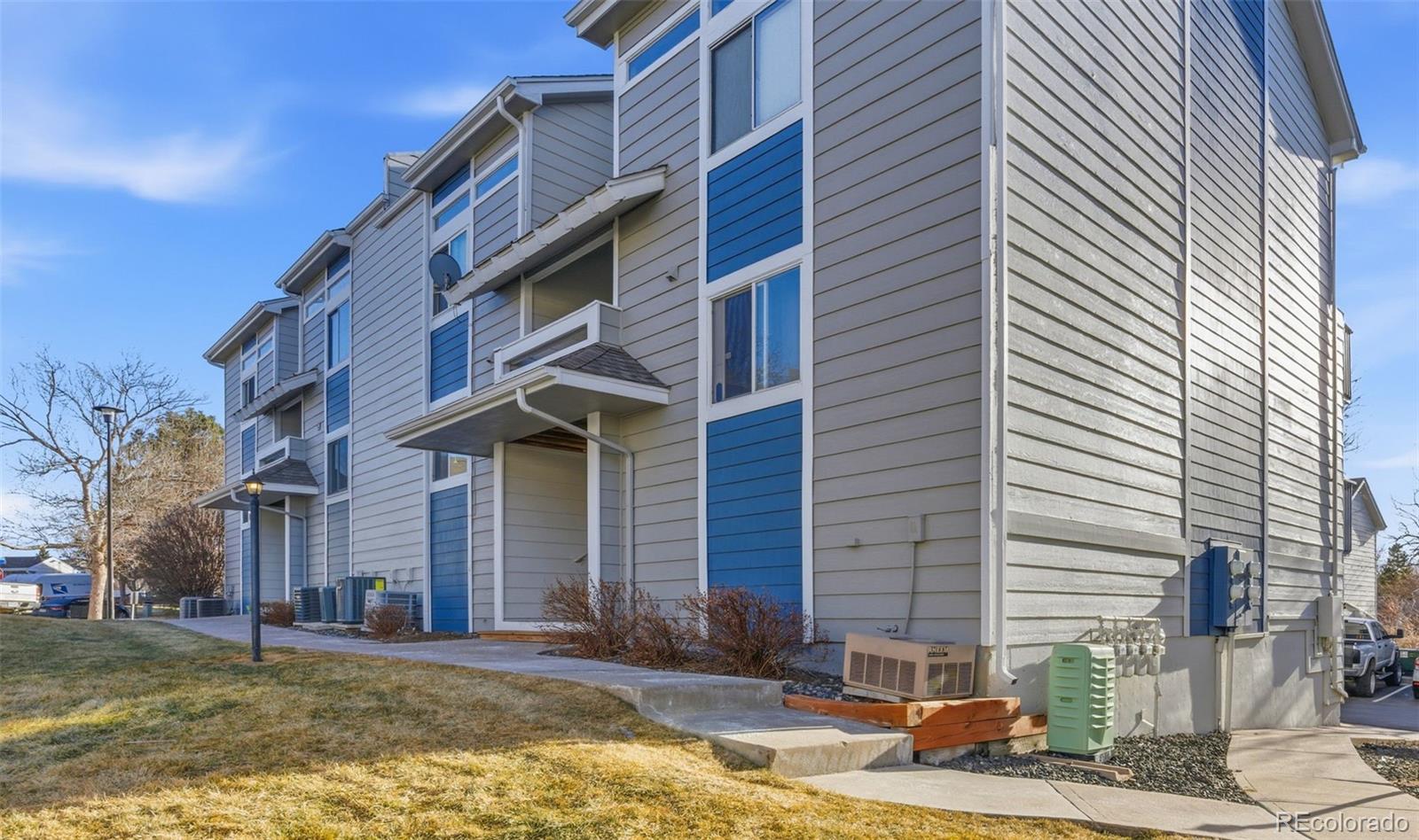 1342 S Cathay Court Unit: 101