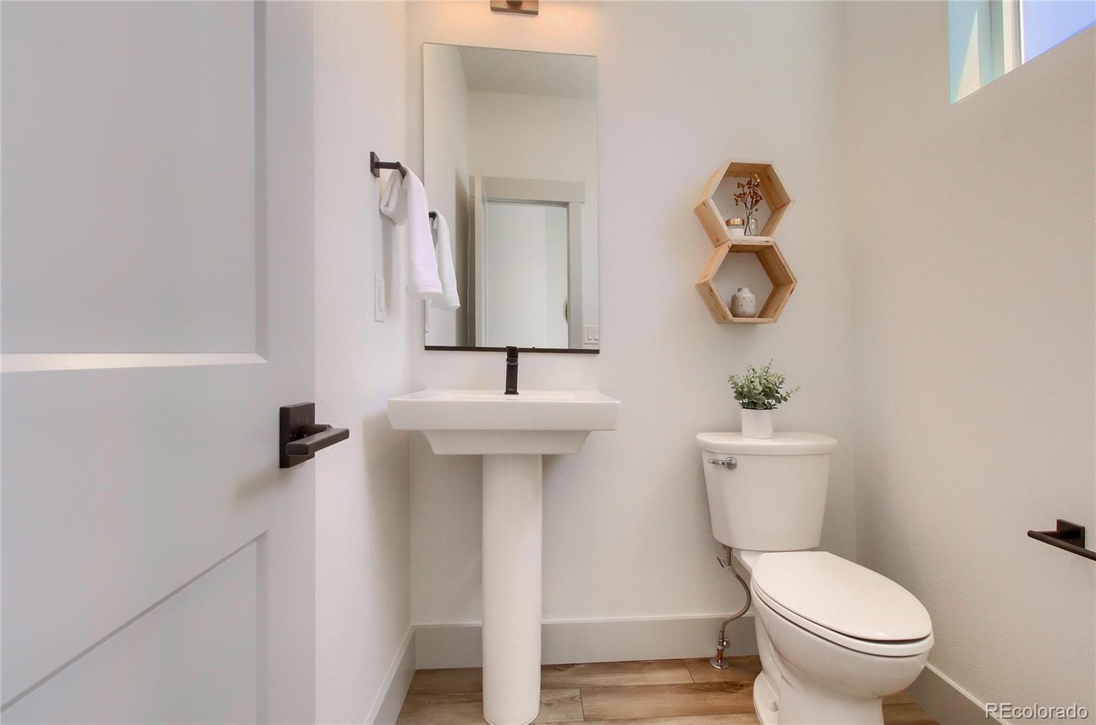 1590 Ingalls Street Unit: 201