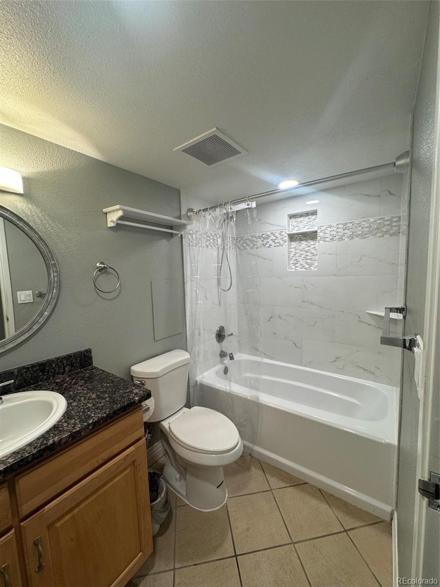 601 W 11th Avenue Unit: 1006