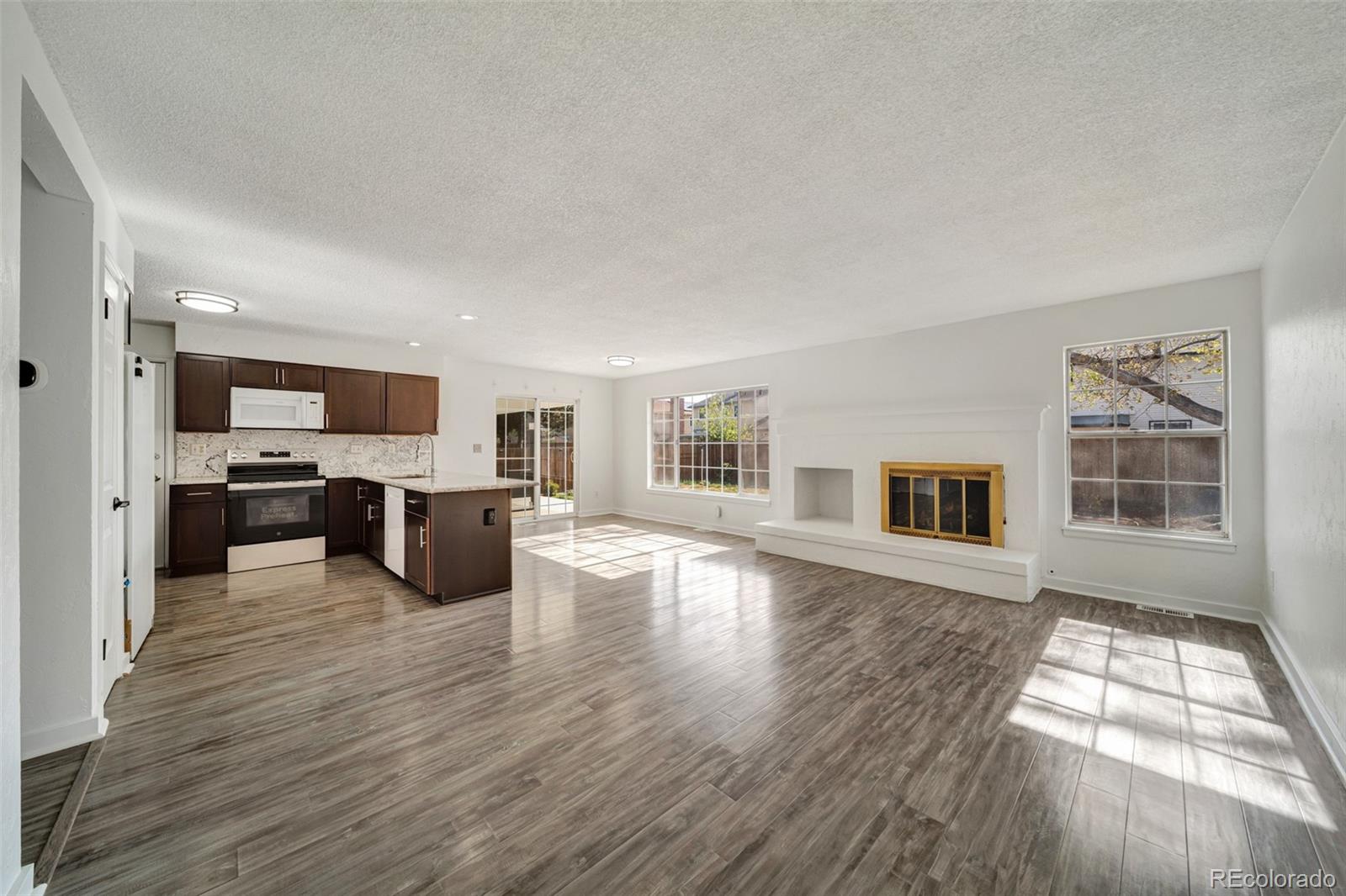 4666 Freeport Way