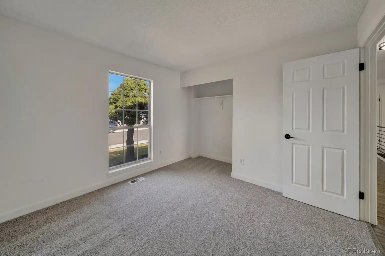 4666 Freeport Way
