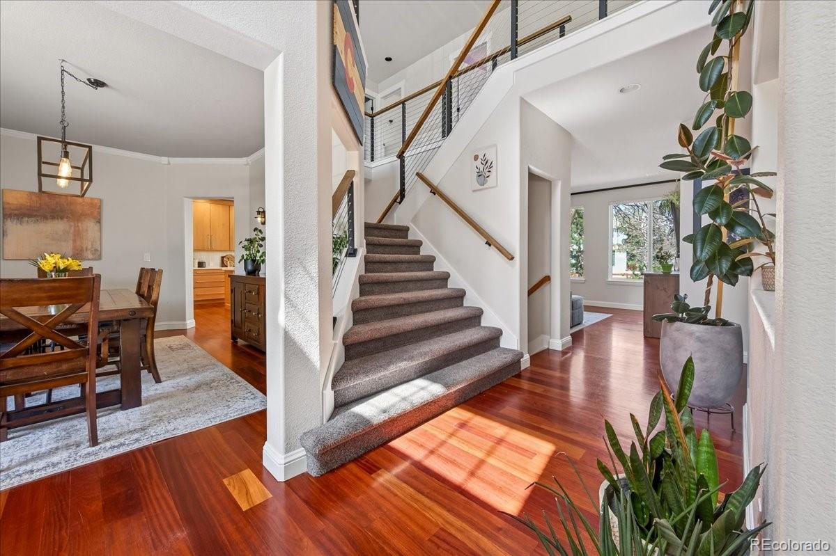 6080 Russell Lane