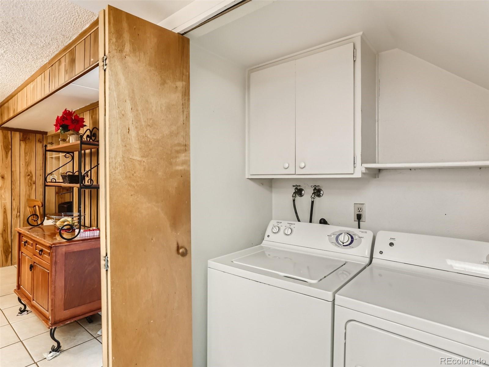 8739 Santa Fe Drive