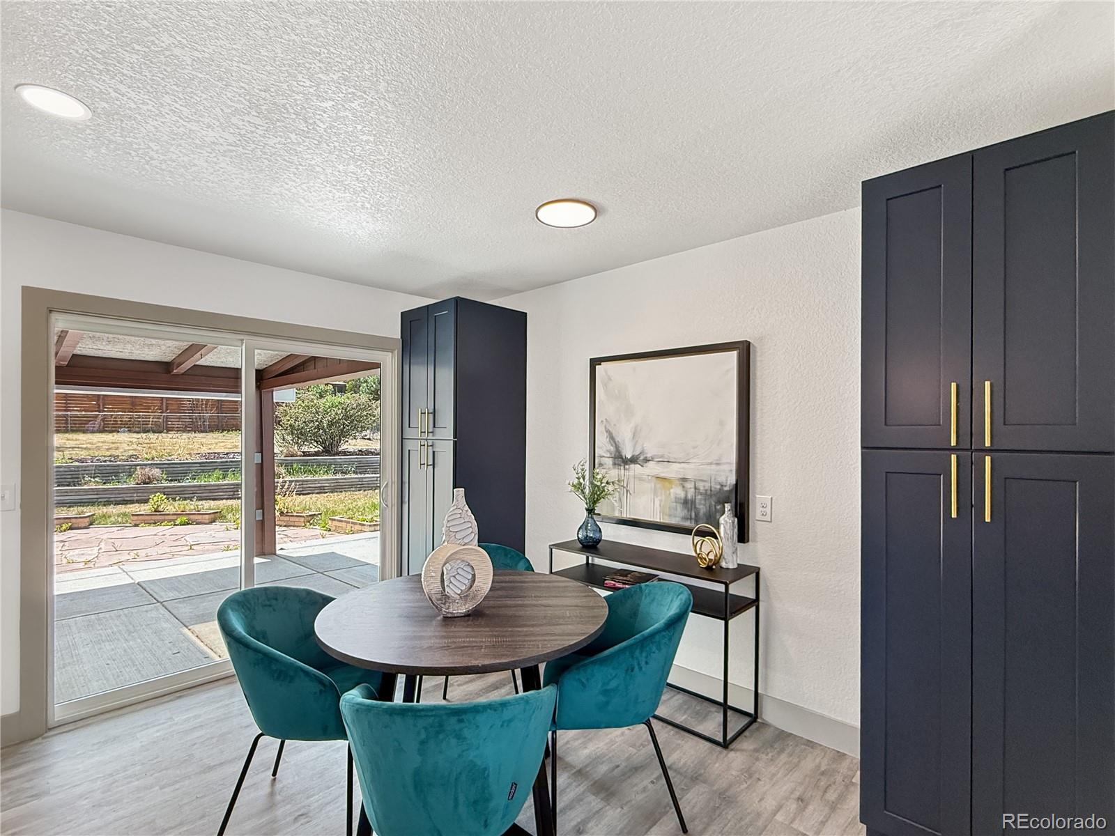 11310 W Center Ave