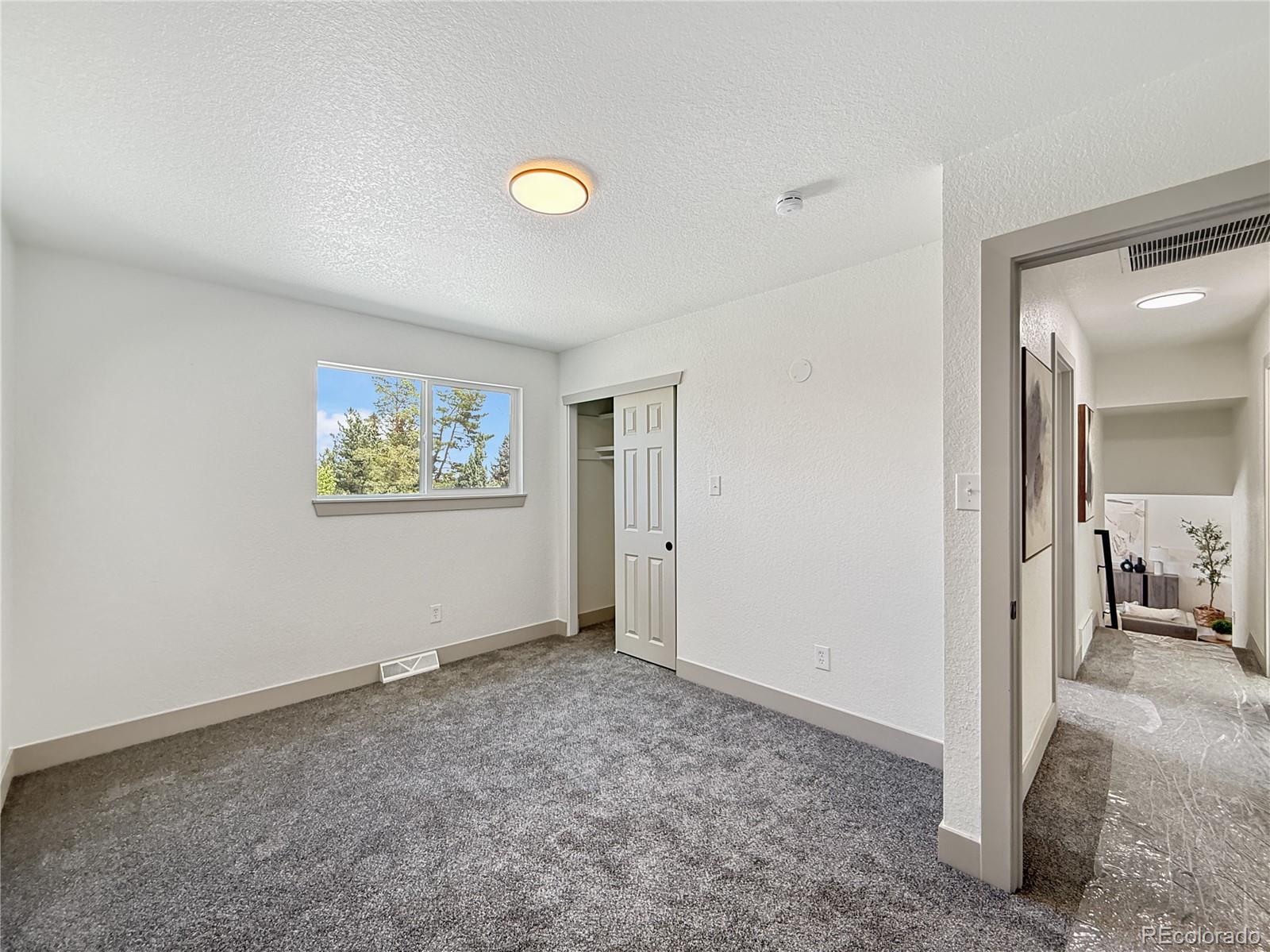 11310 W Center Ave