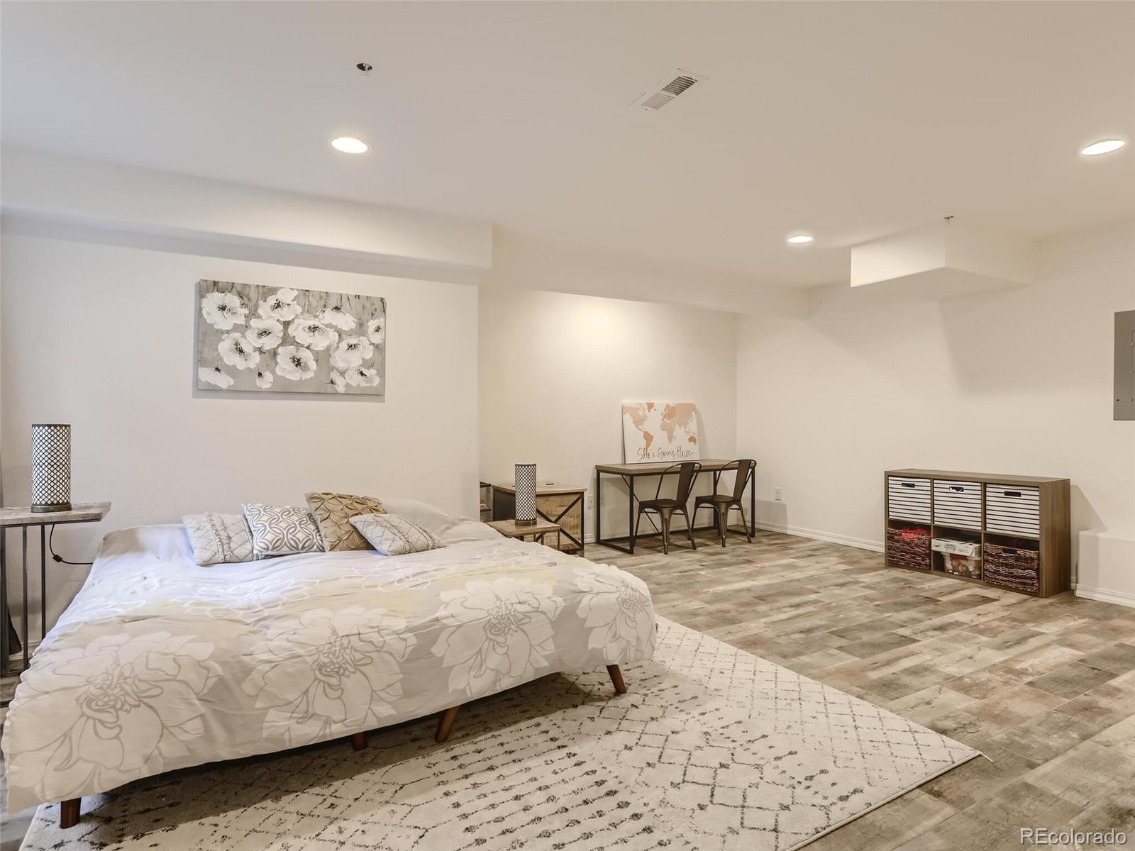 23501 Alamo Place Unit: B