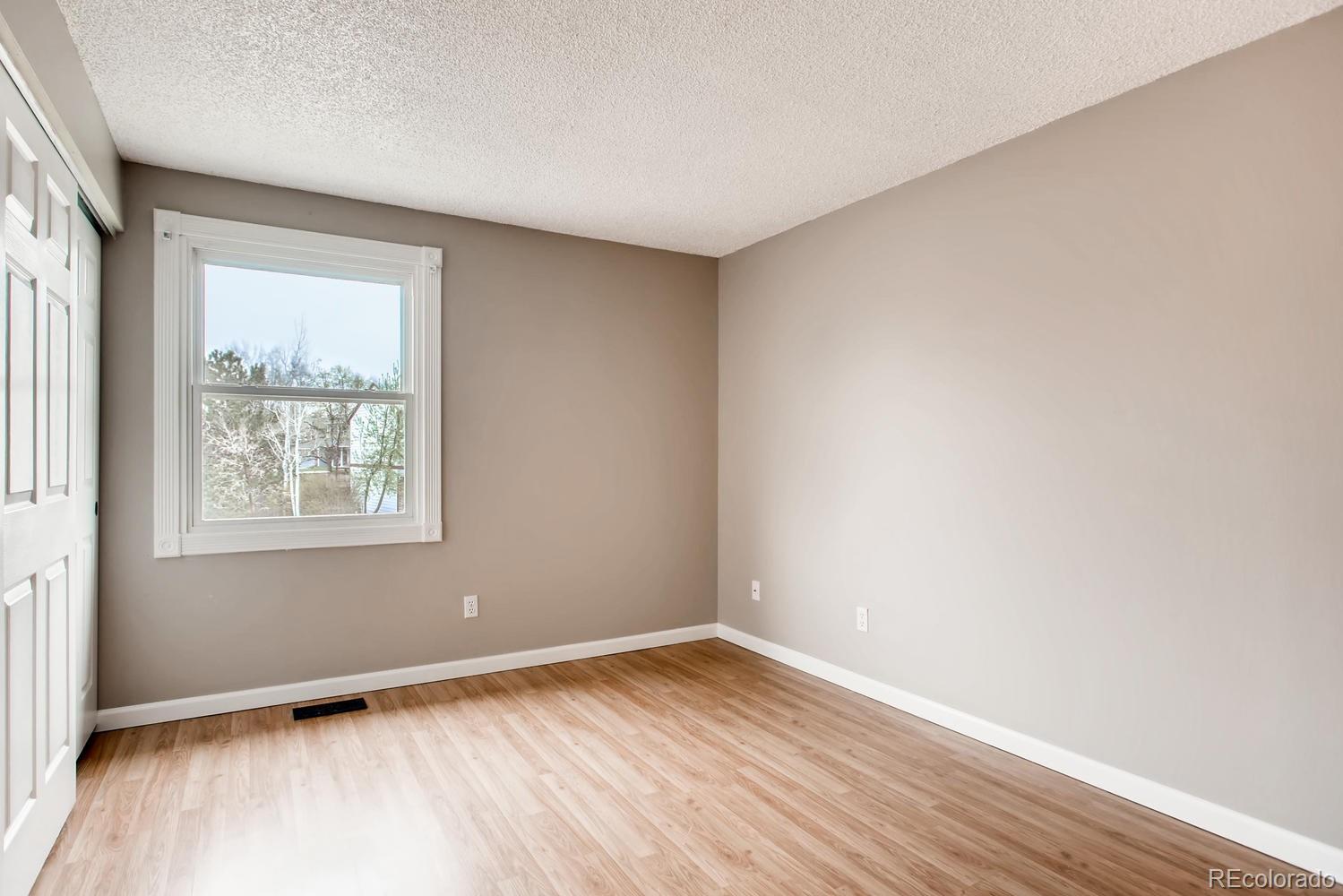 557 E Phillips Drive