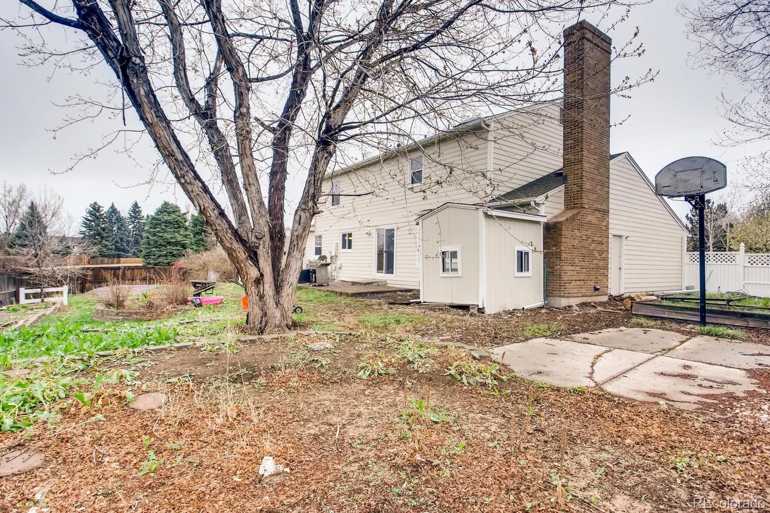 557 E Phillips Drive