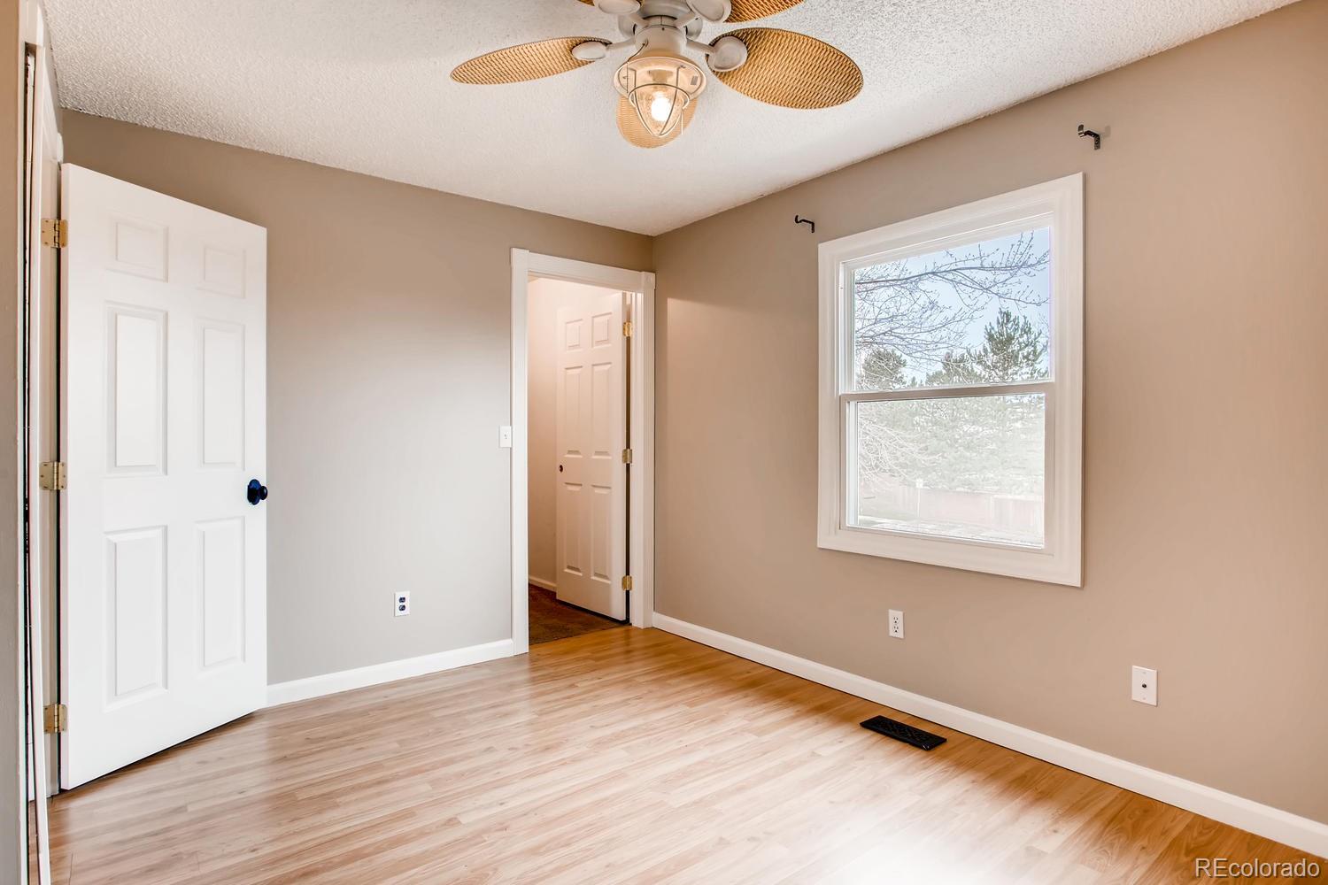 557 E Phillips Drive