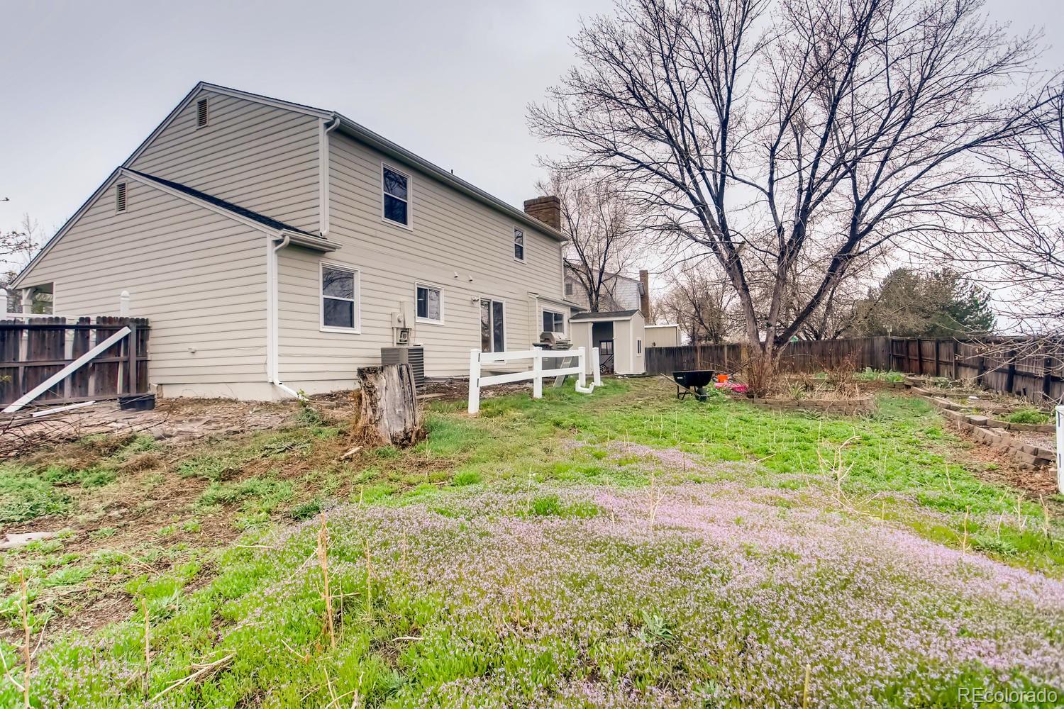 557 E Phillips Drive