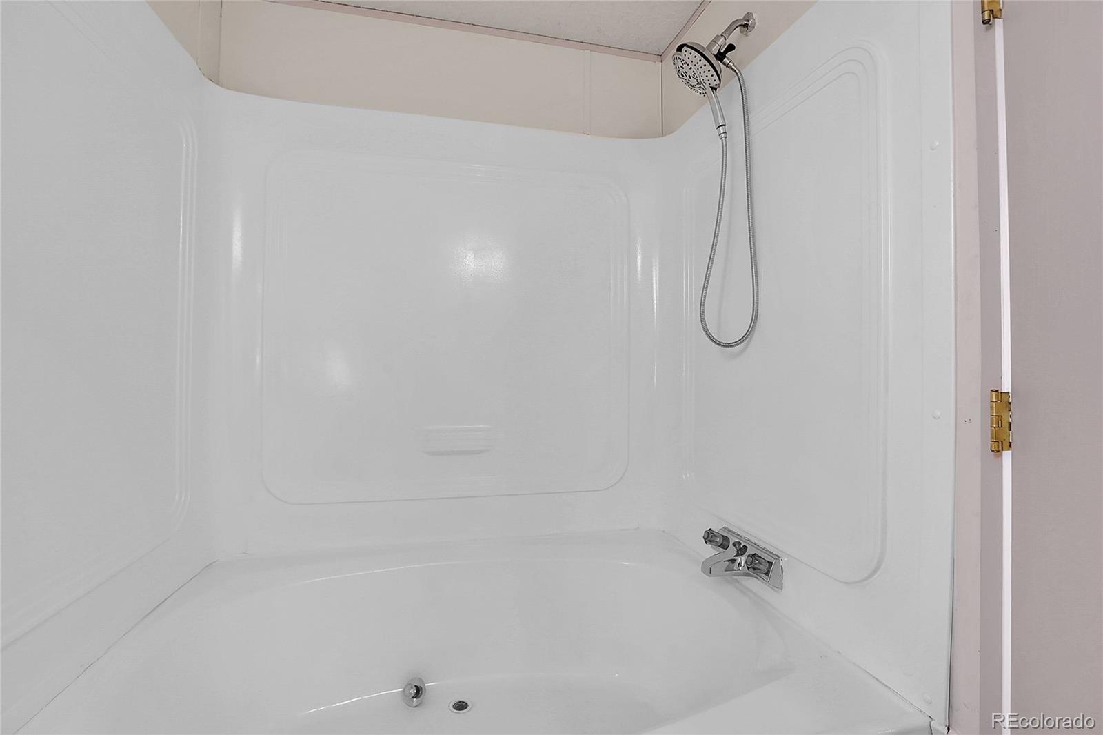 14470 E 13th F41 Avenue