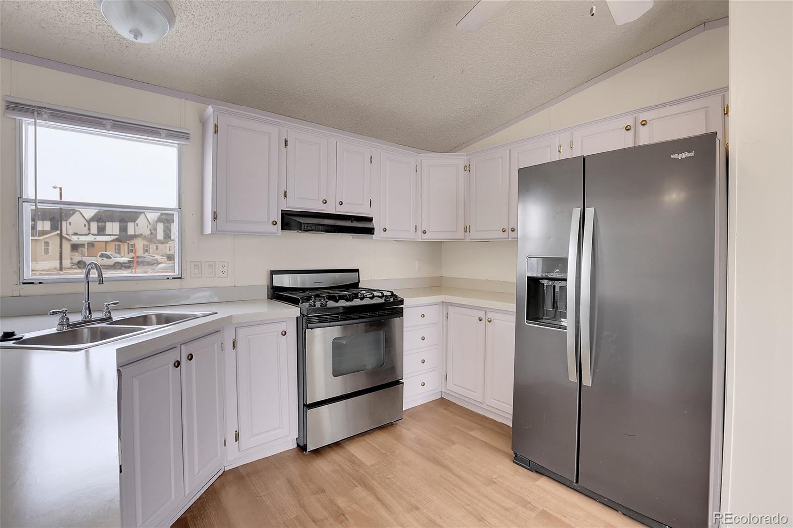 14470 E 13th F41 Avenue