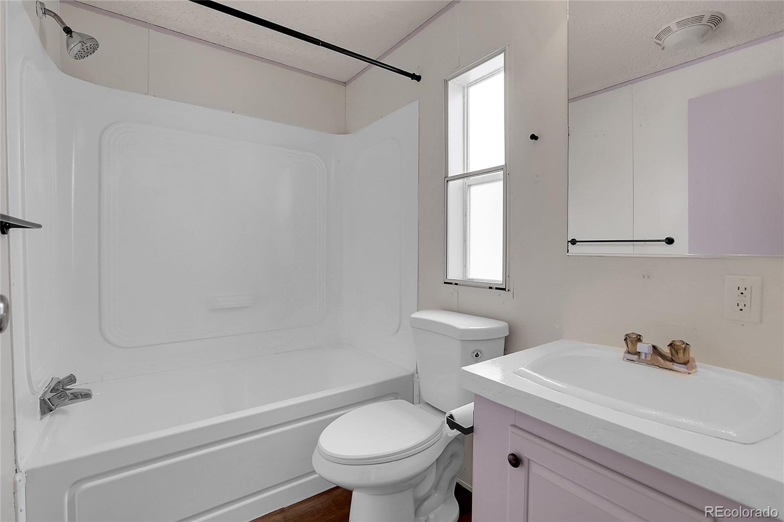 14470 E 13th F41 Avenue