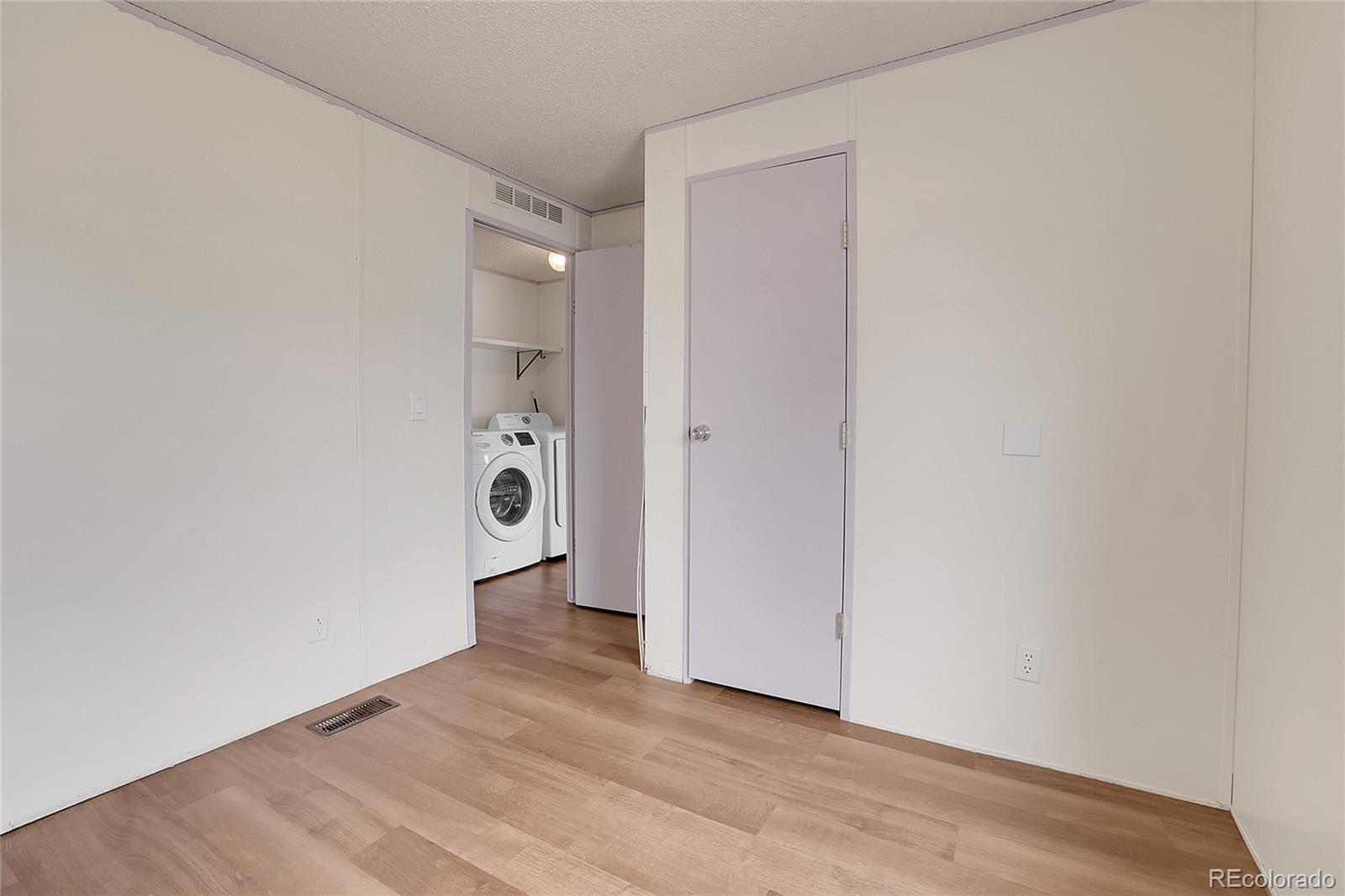 14470 E 13th F41 Avenue