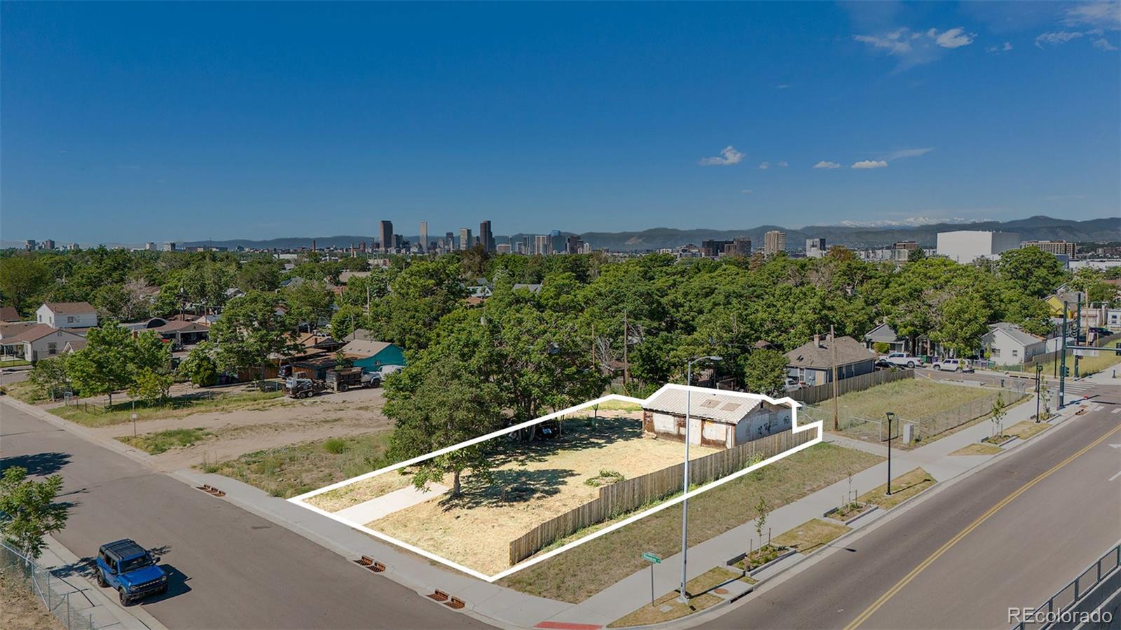 4543 Milwaukee Street