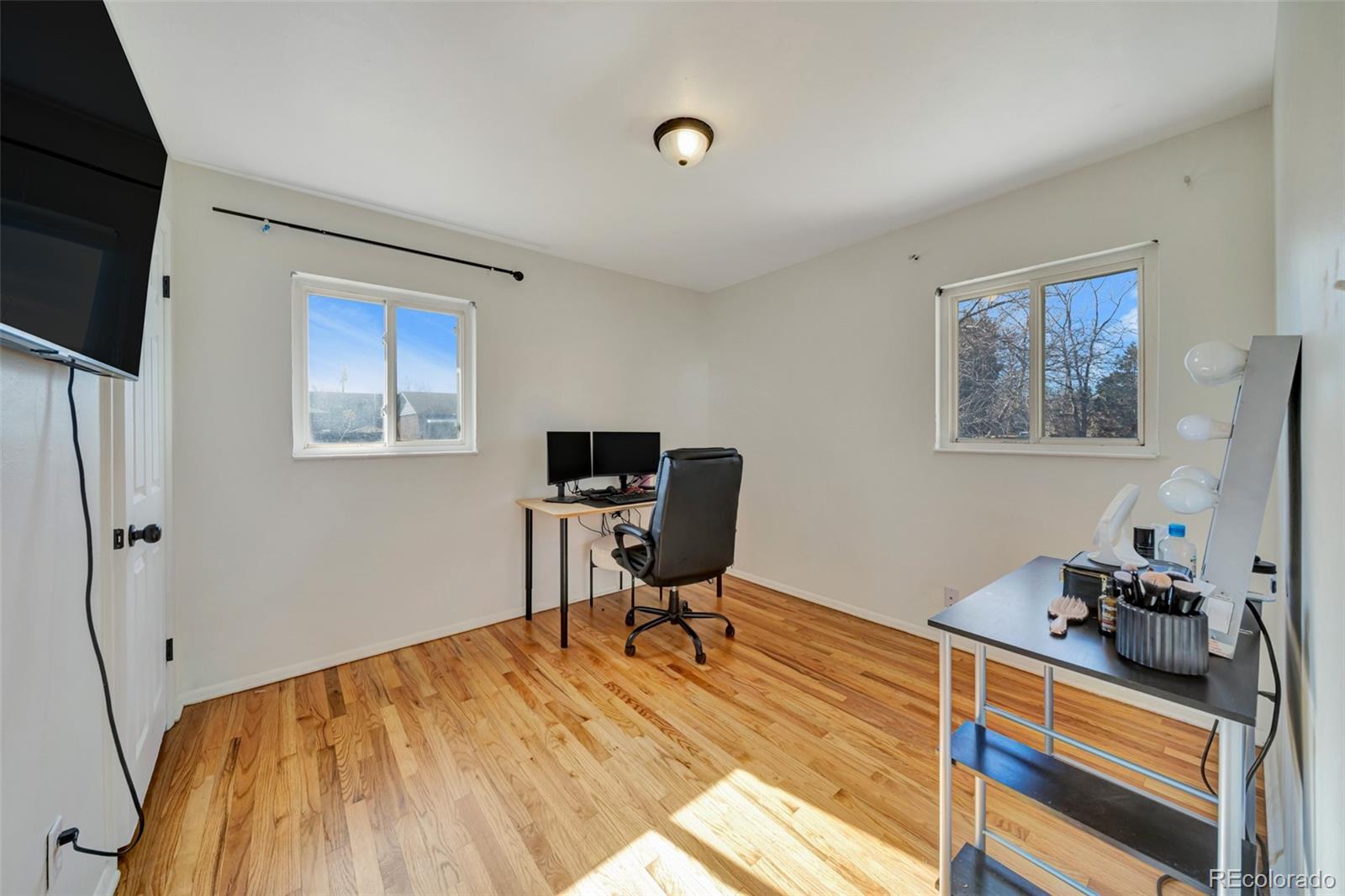 3435 S Raleigh Street