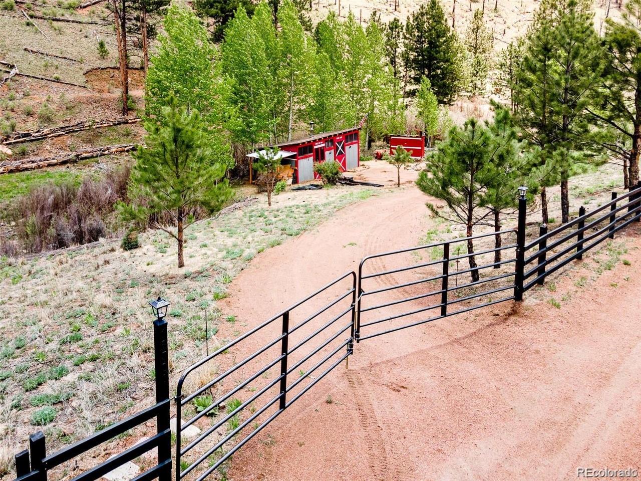 16320A Cochise Trail