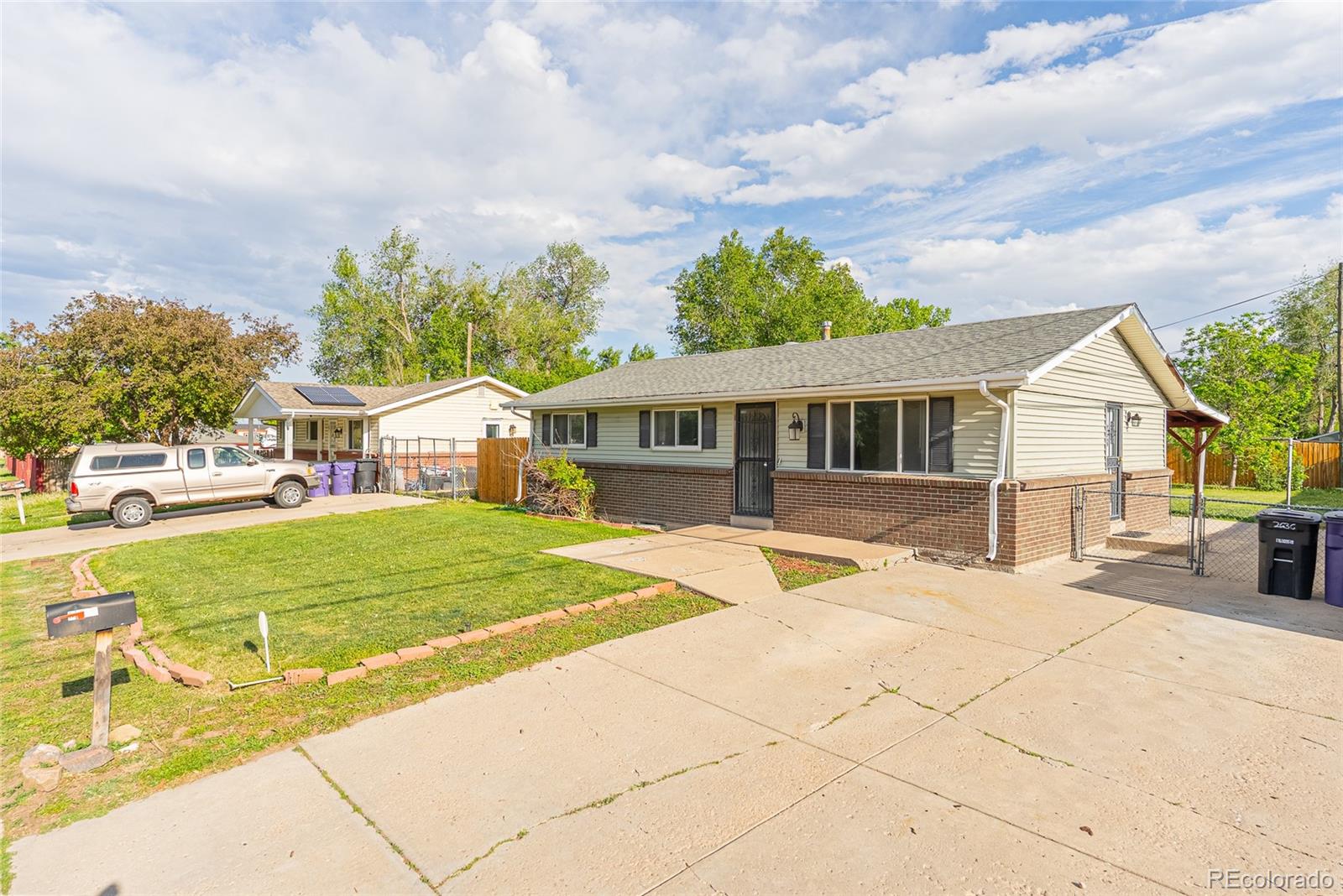 2630 W Asbury Avenue