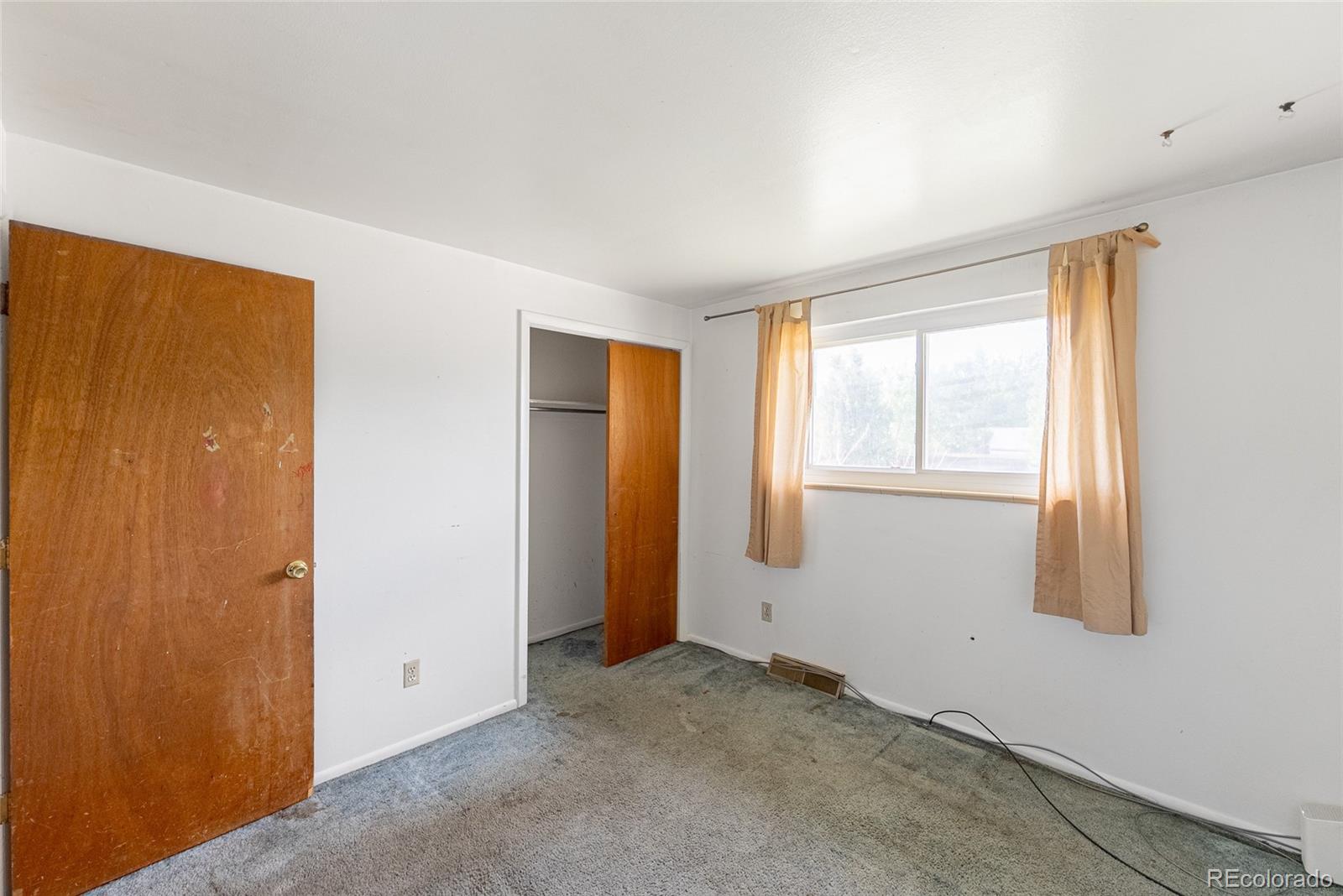 2630 W Asbury Avenue