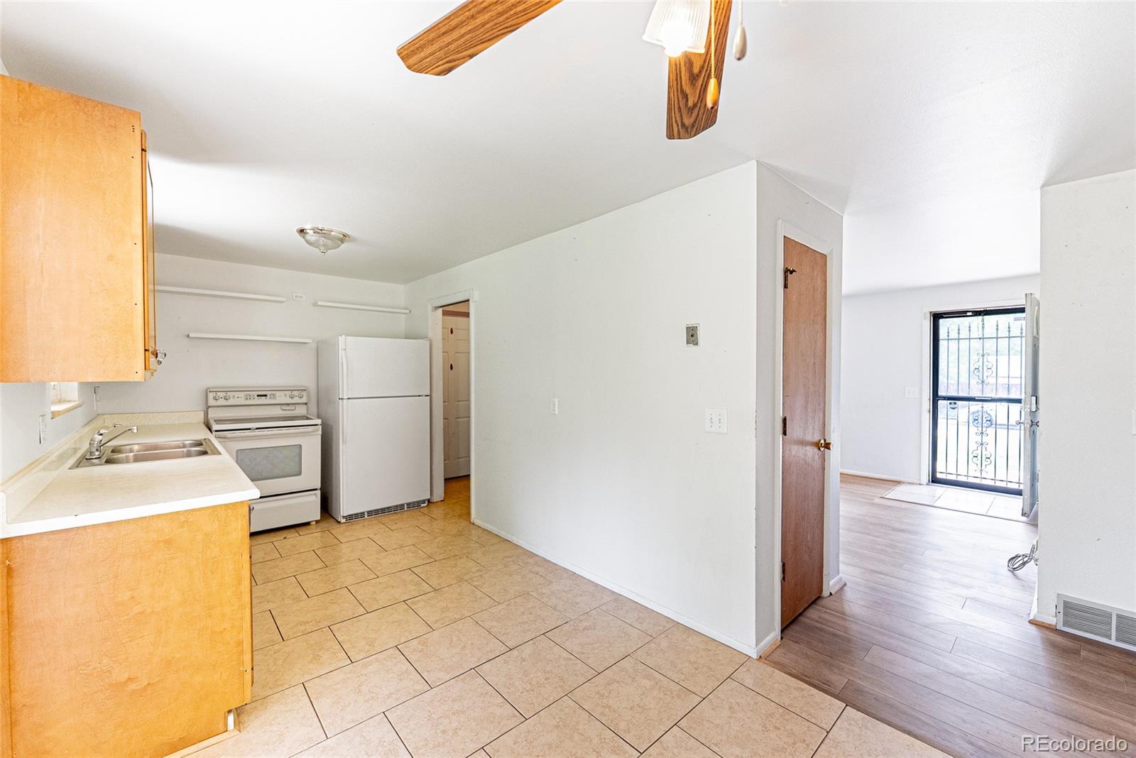 2630 W Asbury Avenue