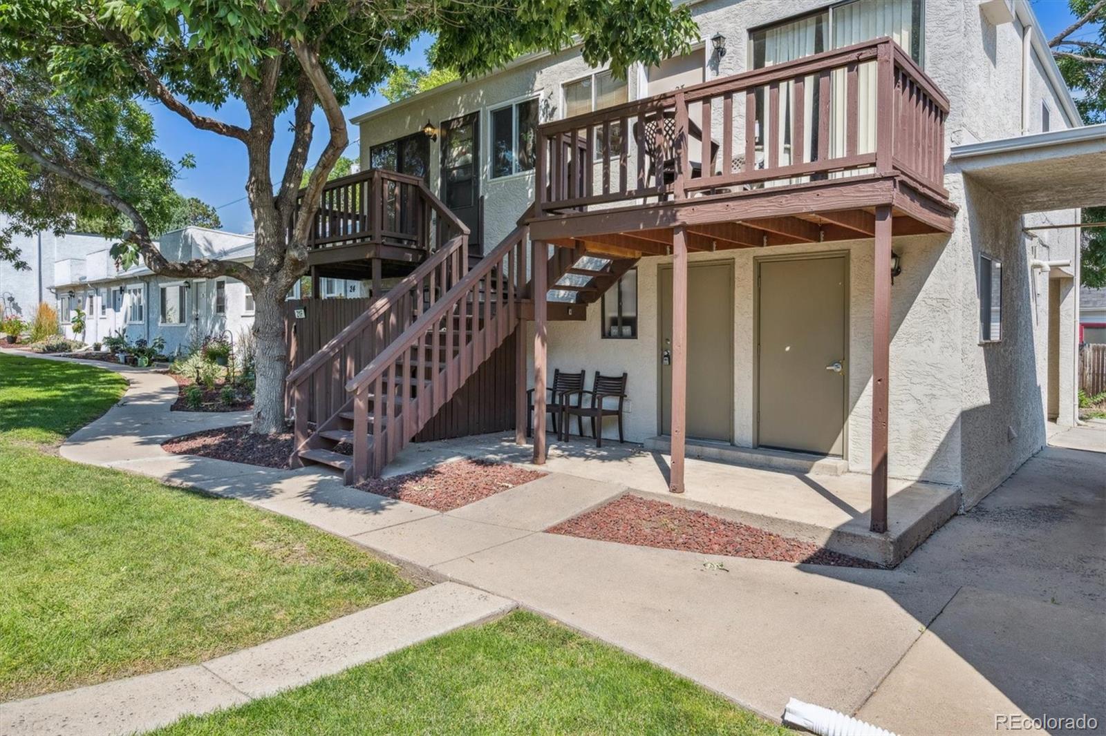 1315 Estes Street Unit: 12B