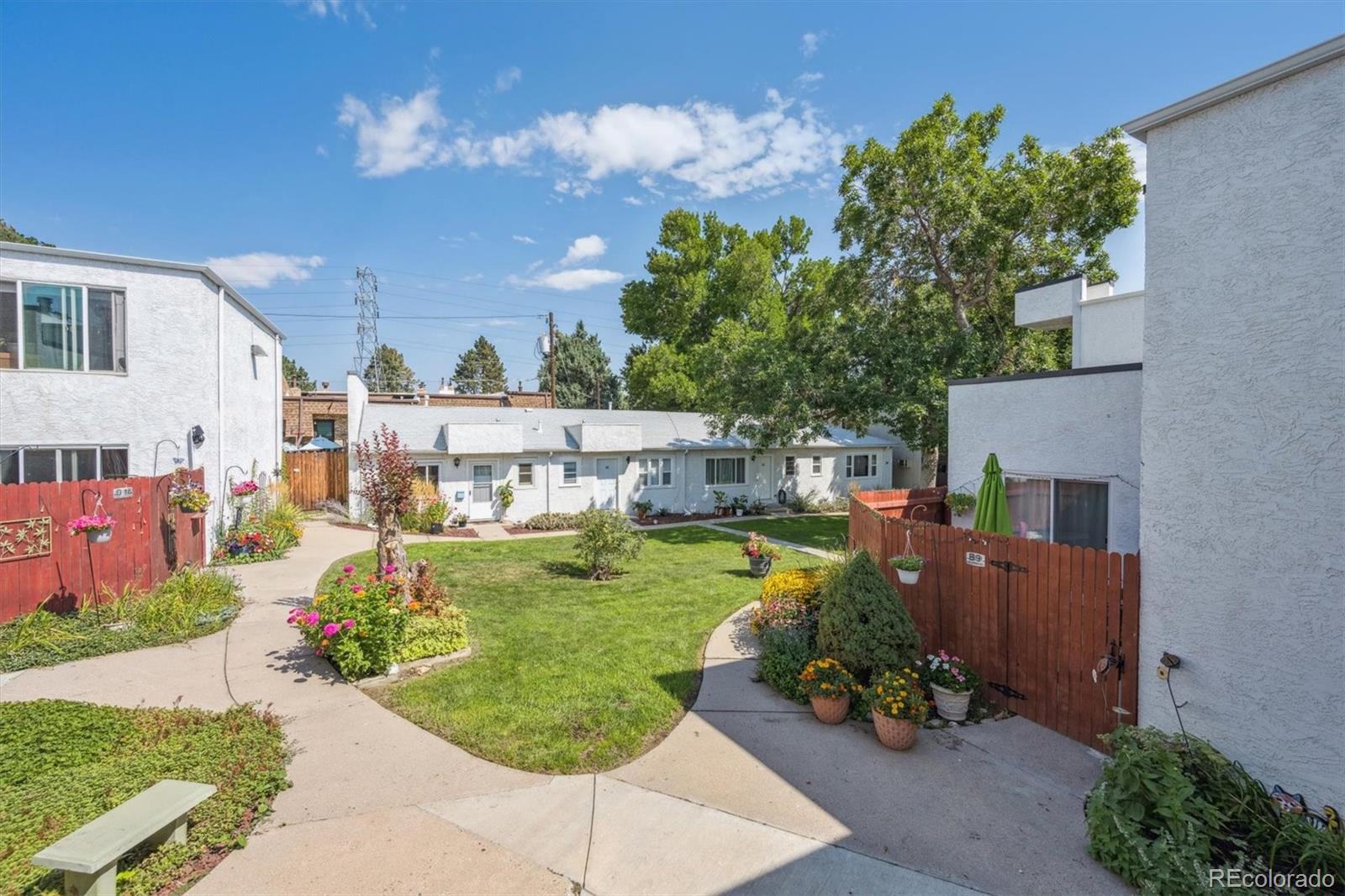 1315 Estes Street Unit: 12B