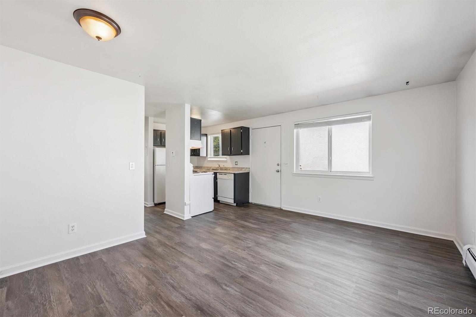 1315 Estes Street Unit: 12B