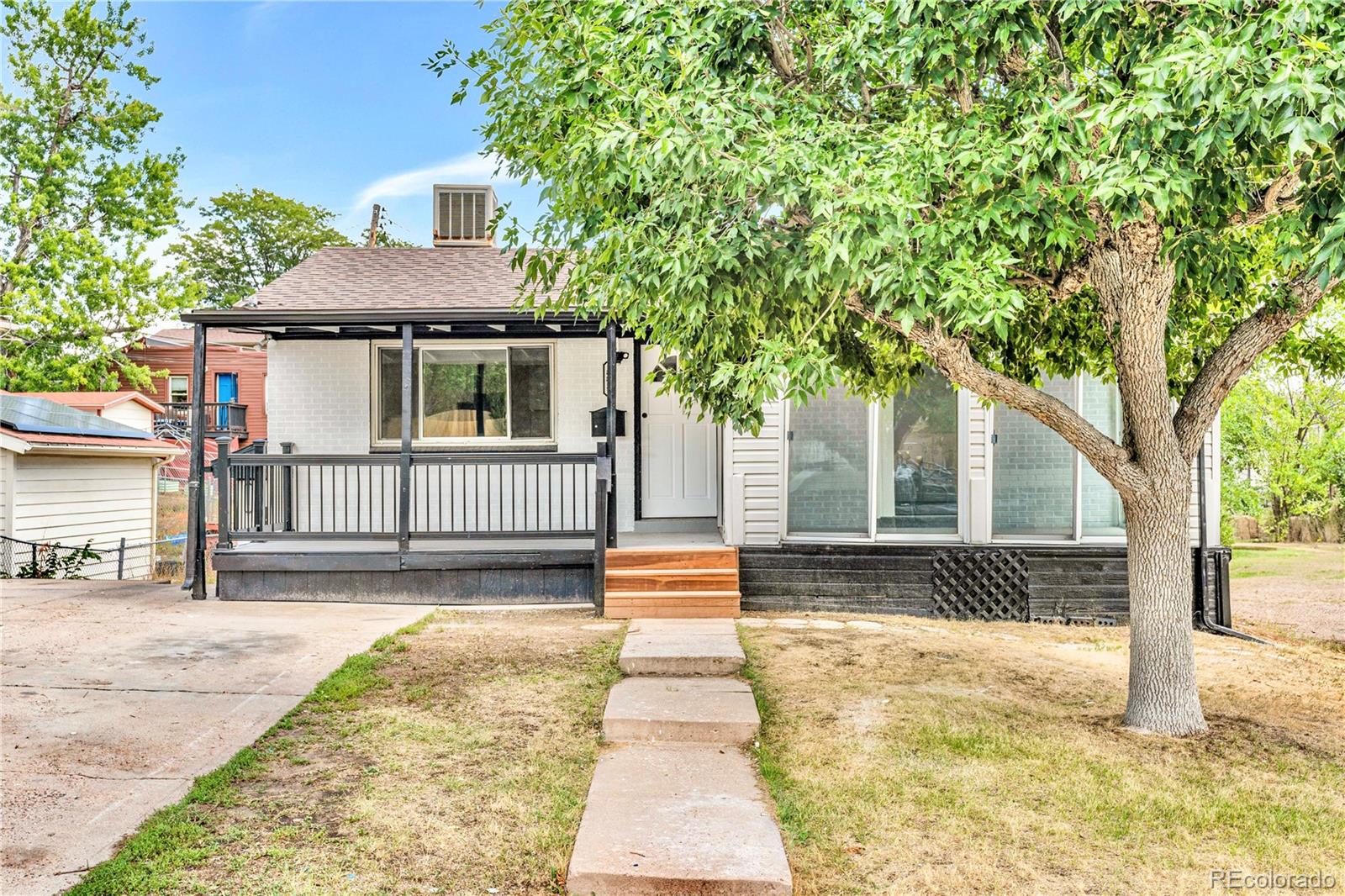 888 Wolff Street