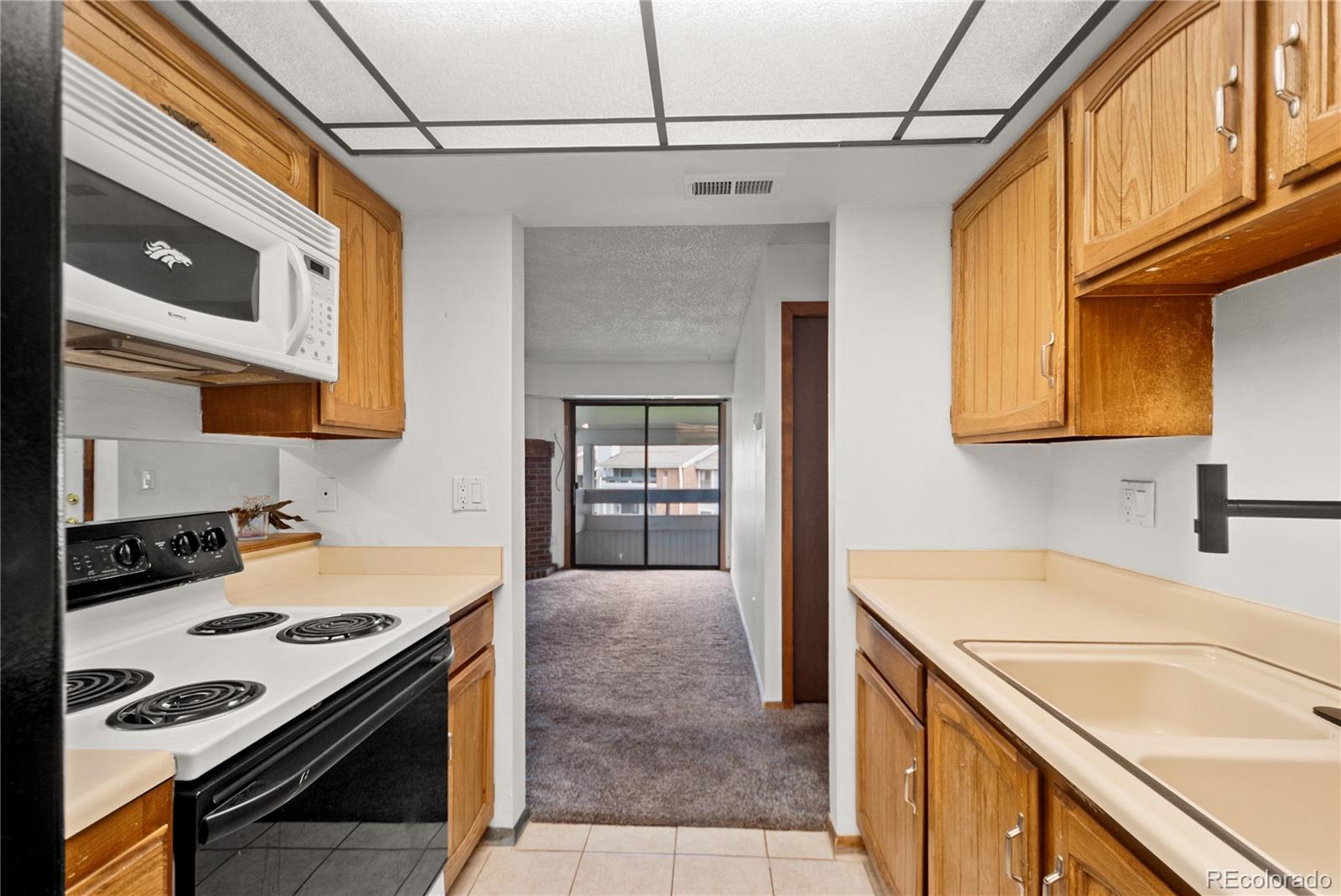 14216 E 1st Drive Unit: C03