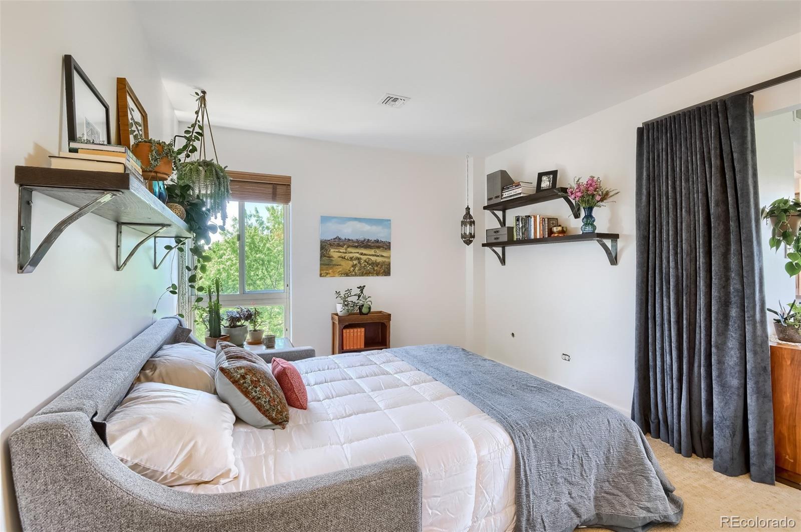 700 Washington Street Unit: 509