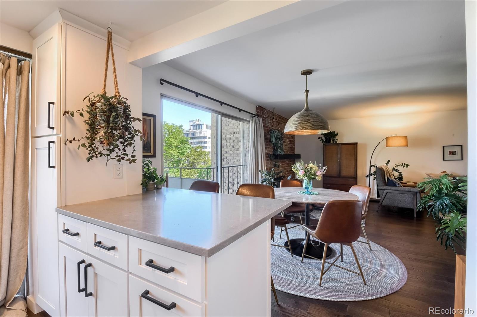 700 Washington Street Unit: 509