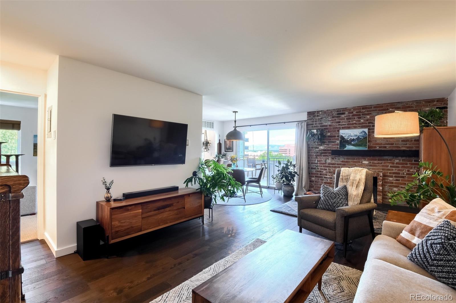 700 Washington Street Unit: 509
