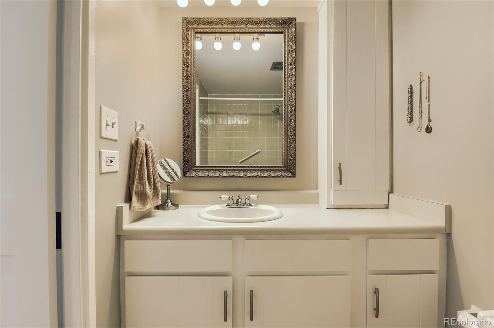 700 Washington Street Unit: 509