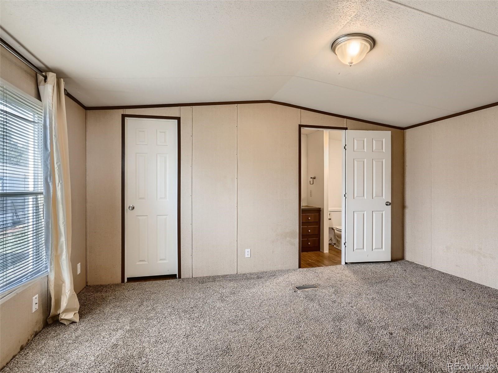 2885 E Midway Boulevard