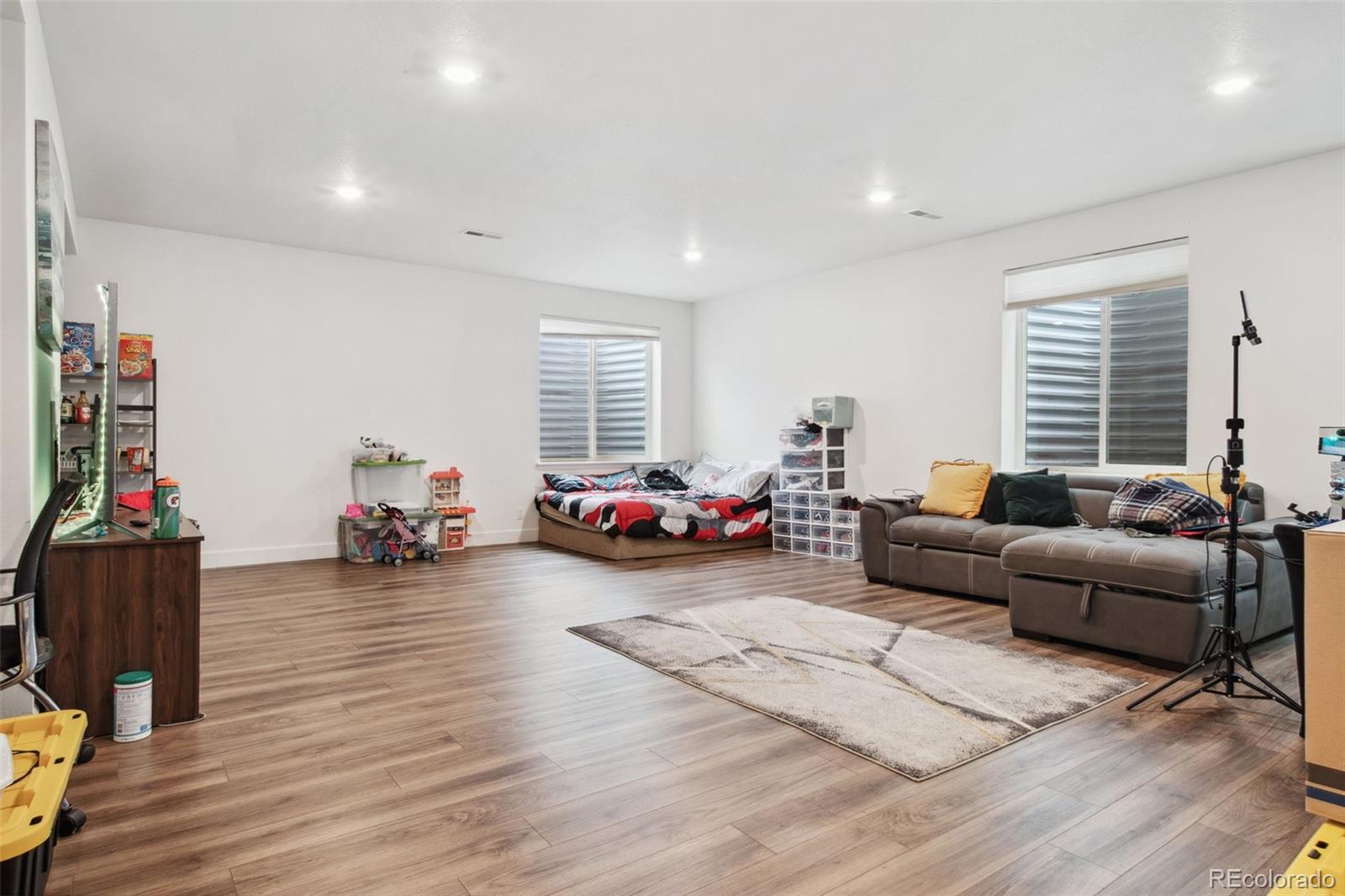 5017 Liverpool Street