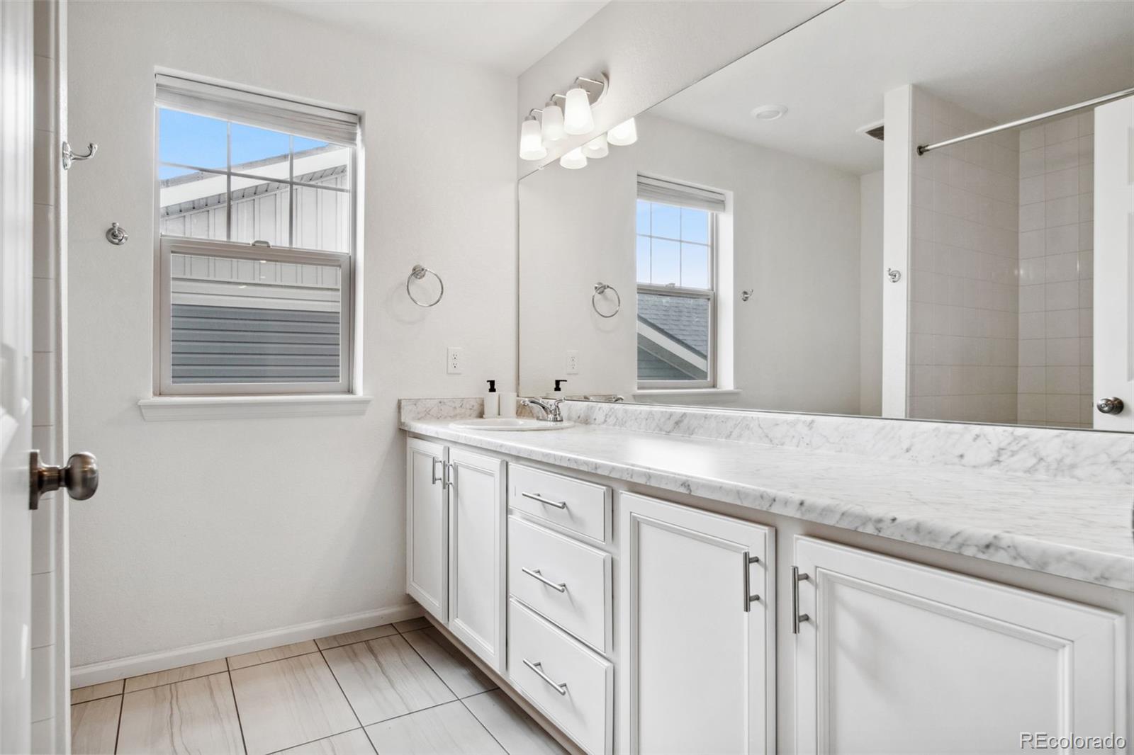 5017 Liverpool Street