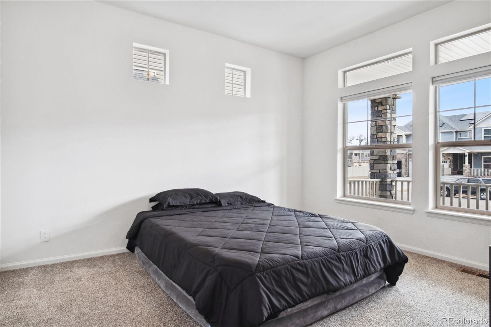 5017 Liverpool Street