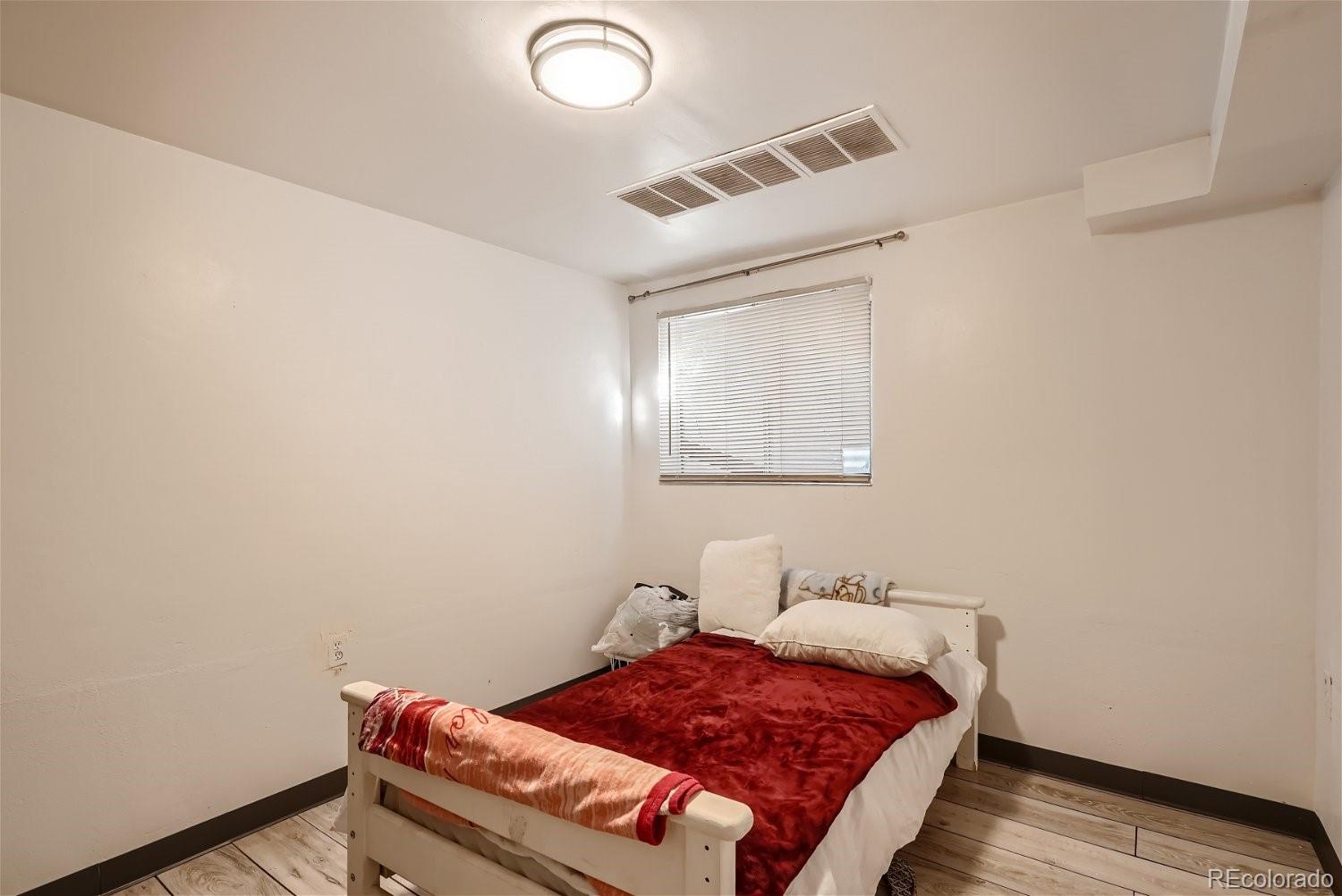 677 N Vrain Street Unit: 12