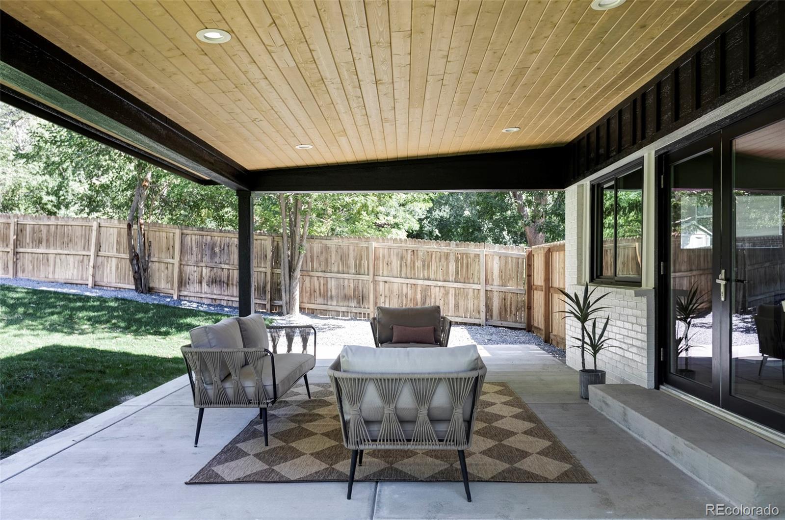 6921 E Vassar Avenue