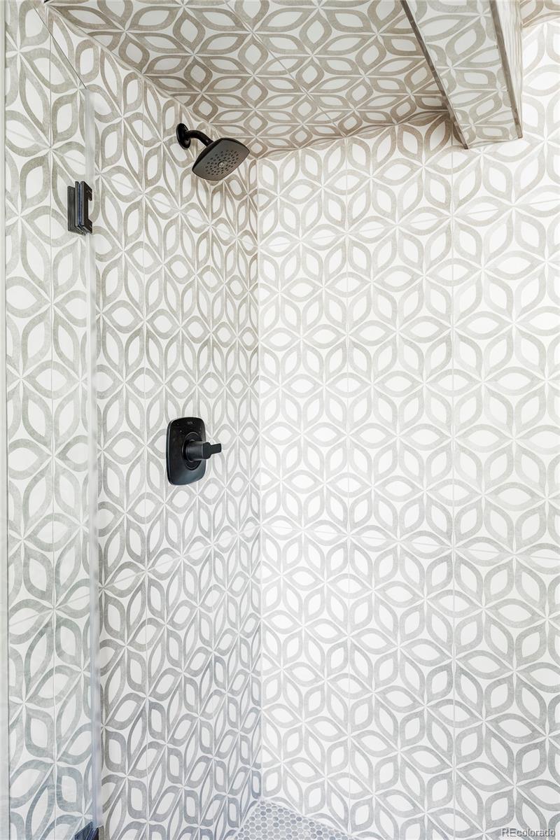 6921 E Vassar Avenue